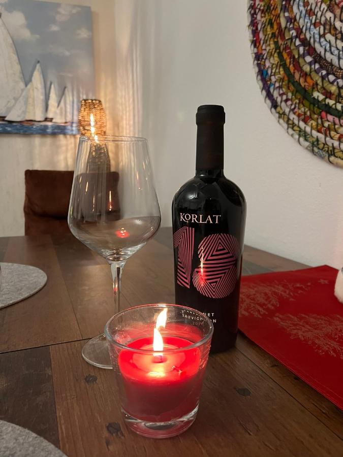 Apartmani Sollei 佩特坎内 外观 照片