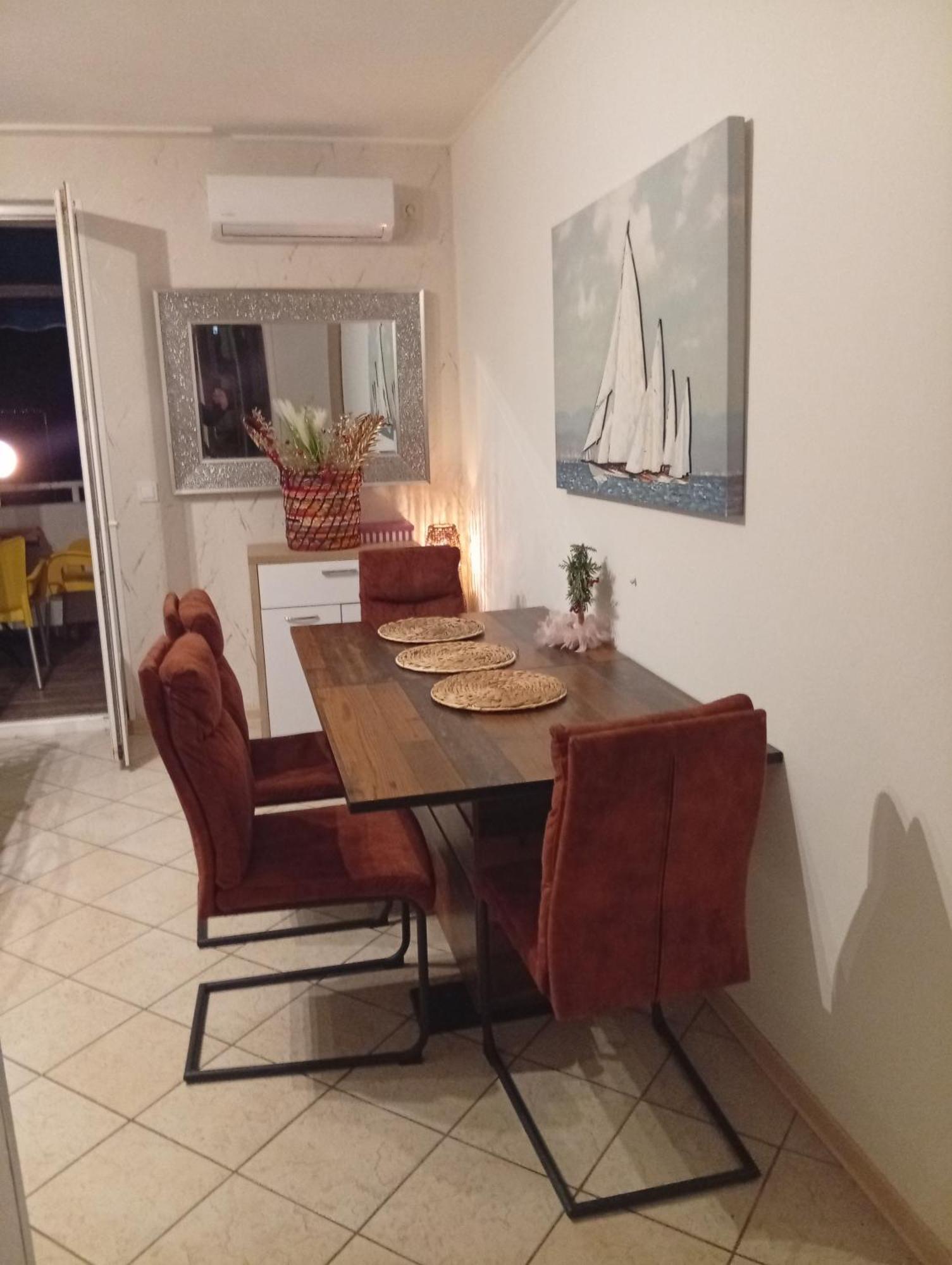 Apartmani Sollei 佩特坎内 外观 照片
