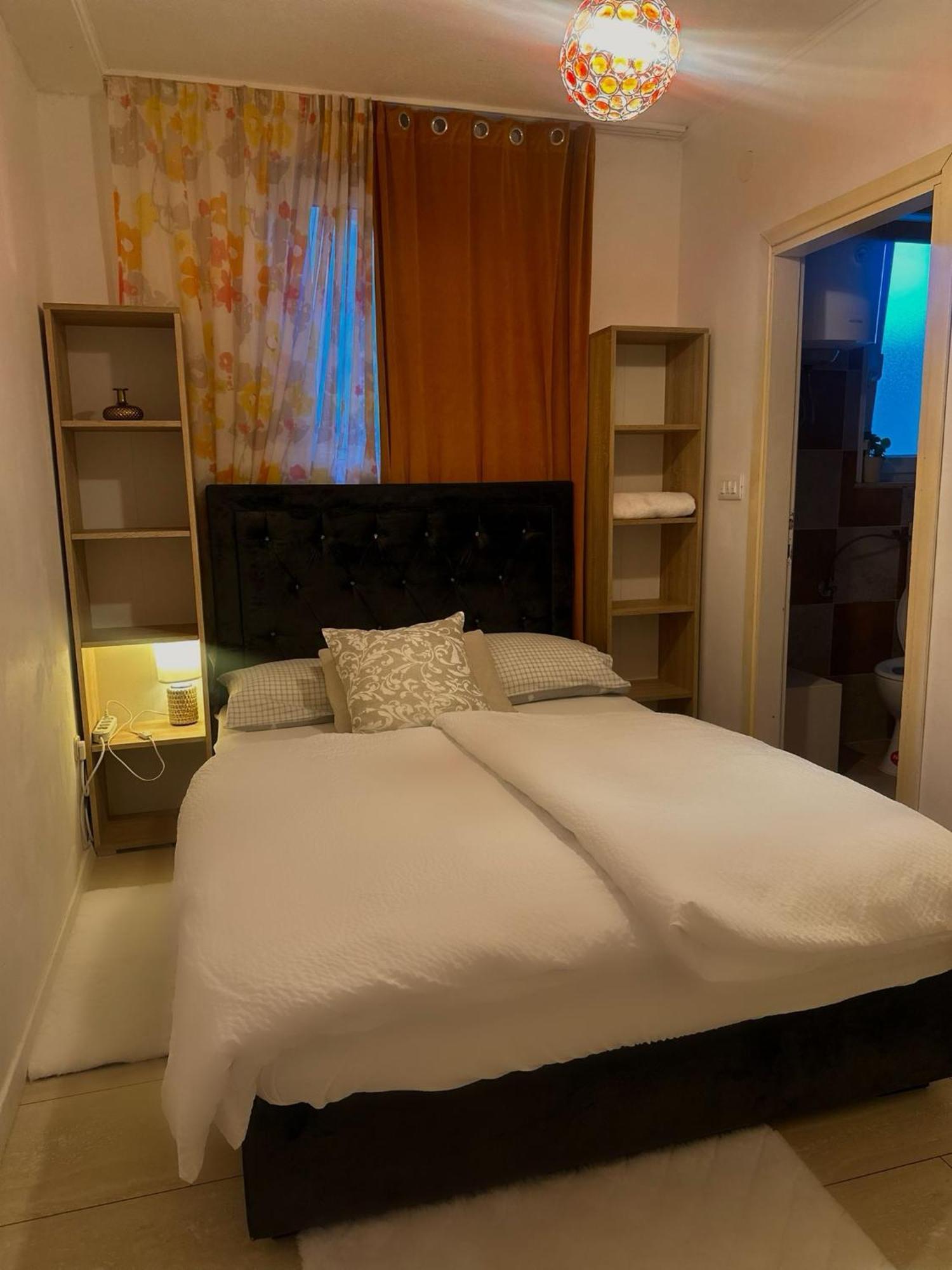 Apartmani Sollei 佩特坎内 外观 照片